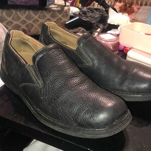 Clark’s ~Men's Black Slip-On Shoes~black leather~11